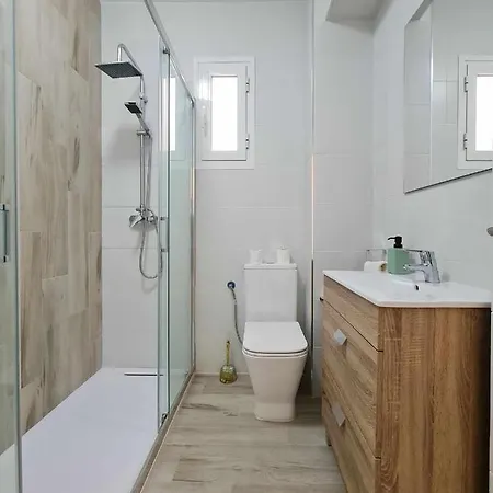 Benidorm'S Port * بينايدورم